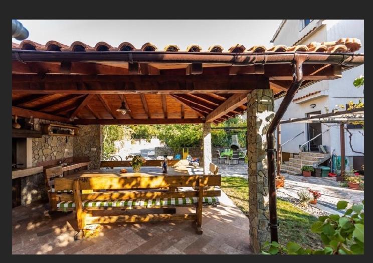 Apartment Velnic 2 *